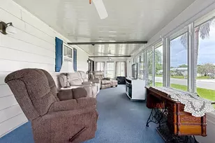 1690 Nassau Cir, Tavares, FL 32778 - Photo 24