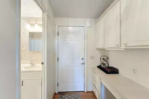 1690 Nassau Cir, Tavares, FL 32778 - Photo 8
