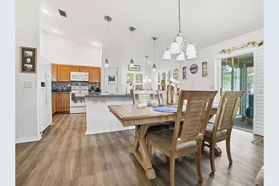 2501 Buttonwood Run, The Villages, FL 32162 - Photo 12