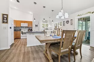 2501 Buttonwood Run, The Villages, FL 32162 - Photo 12