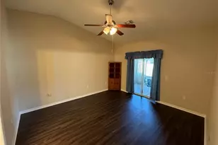 545 Golfview Ct, Leesburg, FL 34748 - Photo 2