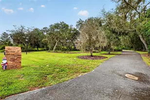 15240 Shady Ln, Tavares, FL 32778 - Photo 12