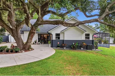 30216 Harris Drive, Leesburg, FL 34748 - Photo 2