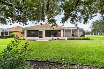 8293 SE 176th Lawson Loop, The Villages, FL 32162 - Photo 8