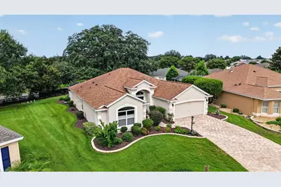 8293 SE 176th Lawson Loop, The Villages, FL 32162 - Photo 4