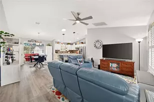 940 Eastmont Ct, The Villages, FL 32162 - Photo 8