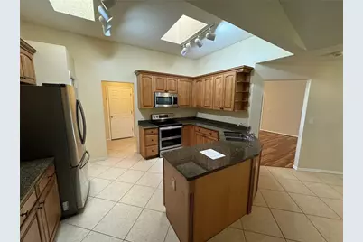 302 Bluff Pass Drive, Eustis, FL 32726 - Photo 10