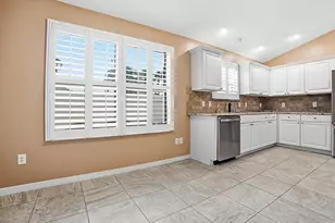 579 Cheraw Pl, The Villages, FL 32162 - Photo 8