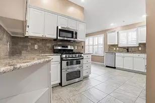579 Cheraw Pl, The Villages, FL 32162 - Photo 12
