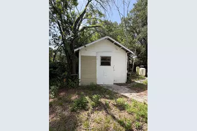 196 Robinhood Drive, Deland, FL 32724 - Photo 12