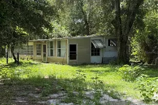 196 Robinhood Dr, Deland, FL 32724 - Photo 18