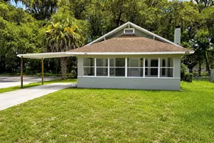 712 McKenzie St, Leesburg, FL 34748 - Photo 1