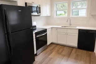712 McKenzie St, Leesburg, FL 34748 - Photo 4