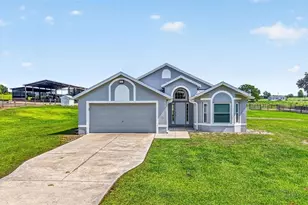 14125 SE 175th St, Weirsdale, FL 32195 - Photo 1