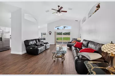 14125 SE 175th Street, Weirsdale, FL 32195 - Photo 16