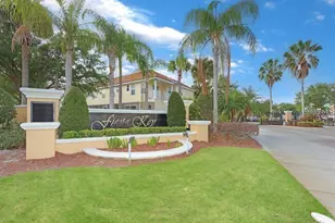 1106 S Beach Cir, Kissimmee, FL 34746 - Photo 2