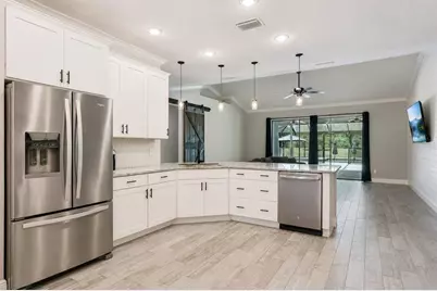 18145 Great Blue Heron Drive, Groveland, FL 34736 - Photo 4