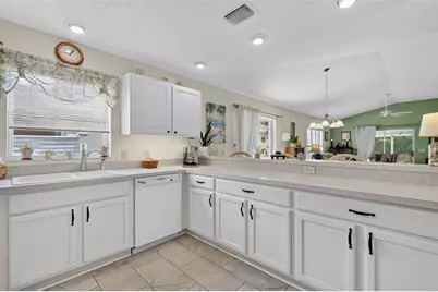 1631 Summerchase Loop, The Villages, FL 32162 - Photo 6