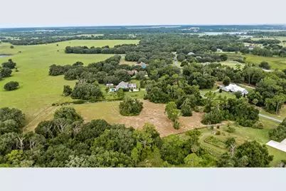 Trotting Horse Lane, Tavares, FL 32778 - Photo 4
