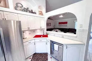 11300 Valley View Dr, Howey in the Hills, FL 34737 - Photo 22