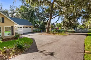 403 Mission Ln, Howey in the Hills, FL 34737 - Photo 48