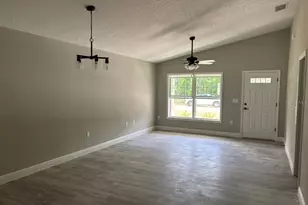 9449 N Cortlandt Dr, Dunnellon, FL 34434 - Photo 8