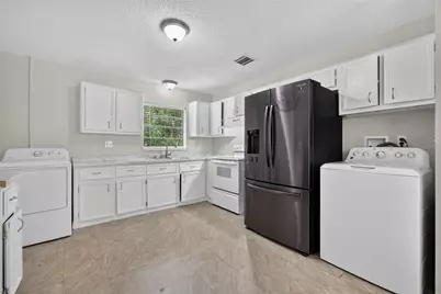 1454 Howard Street, Groveland, FL 34736 - Photo 14