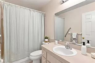 742 Woodview Dr, Tavares, FL 32778 - Photo 28