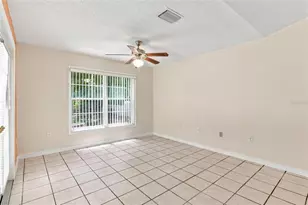 742 Woodview Dr, Tavares, FL 32778 - Photo 18