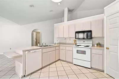 742 Woodview Drive, Tavares, FL 32778 - Photo 10