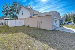 24640 Siena Dr, Lutz, FL 33559 - Photo 8