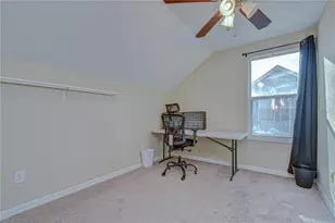 24640 Siena Dr, Lutz, FL 33559 - Photo 34