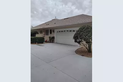 592 Dowling Circle, Lady Lake, FL 32159 - Photo 2