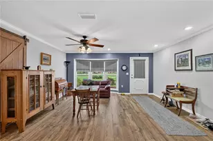 5516 E Harbor Dr, Fruitland Park, FL 34731 - Photo 8