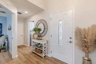 8975 SE 168th Tailfer St, The Villages, FL 32162 - Photo 6