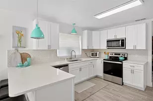1511 Lavaca Ln, Lady Lake, FL 32159 - Photo 20