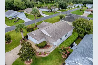 250 Arbella Loop, The Villages, FL 32162 - Photo 2