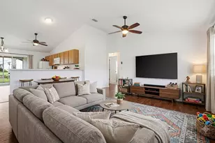250 Arbella Loop, The Villages, FL 32162 - Photo 10
