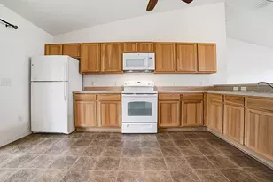 250 Arbella Loop, The Villages, FL 32162 - Photo 14