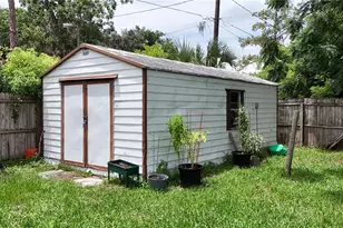 555 Winogene Ave, Umatilla, FL 32784 - Photo 22