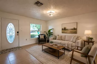 1049 Birch Boulevard, Tavares, FL 32778 - Photo 8