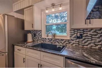 1049 Birch Boulevard, Tavares, FL 32778 - Photo 12