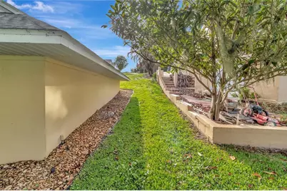 1215 Lakeshore Drive, Eustis, FL 32726 - Photo 46