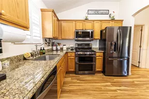 2706 Morven Park Way, The Villages, FL 32162 - Photo 8