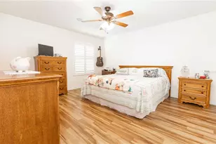 2706 Morven Park Way, The Villages, FL 32162 - Photo 12