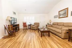 2706 Morven Park Way, The Villages, FL 32162 - Photo 4