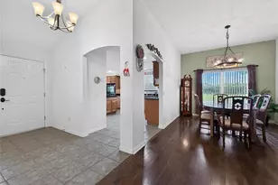 370 Carriage Ln, Lady Lake, FL 32159 - Photo 6