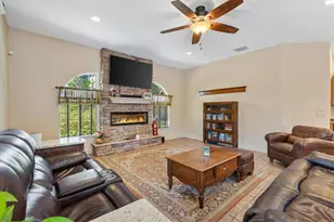 4307 Serene Cir, Fruitland Park, FL 34731 - Photo 16