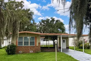 5562 Lansing Dr, Wildwood, FL 34785 - Photo 1