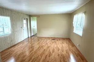5562 Lansing Dr, Wildwood, FL 34785 - Photo 6